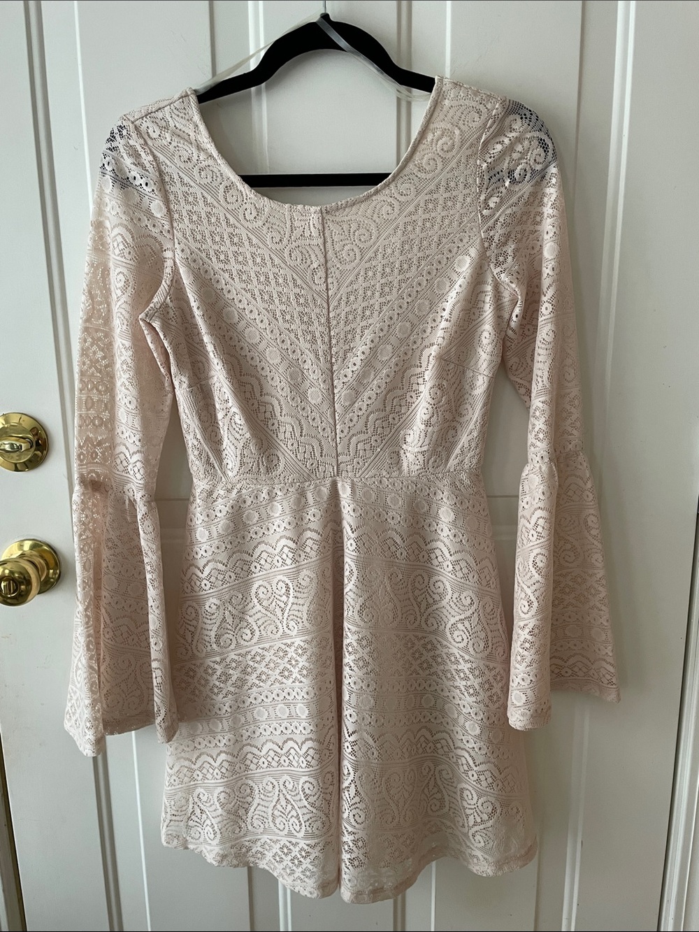 Long-Sleeve Lace Fit-and-Flare Dress in Cream Size S Wedding Party Formal